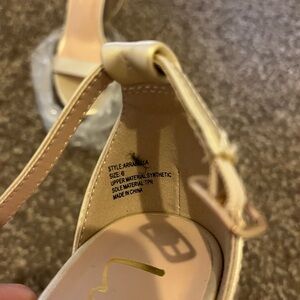 Never Worn Lulus Gold Platform Heels